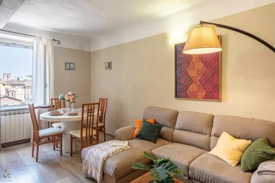 Panoramic View from a Beautiful Lucca Apartment – 照片 12